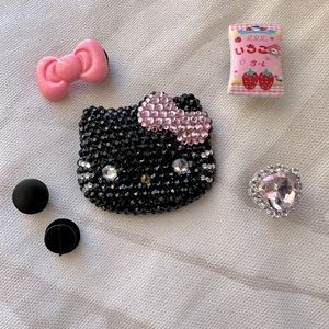 4pc Croc Charms with 2 Croc backs